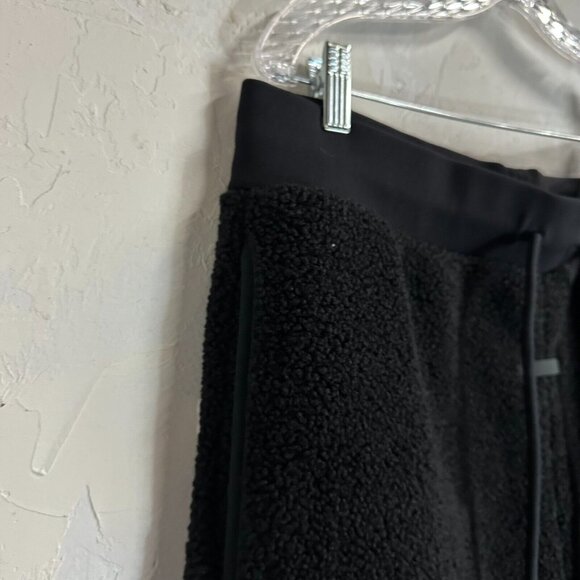 Essentials Fear of God Polar Sherpa Black Fleece Pants NEW XL - Picture 2 of 10